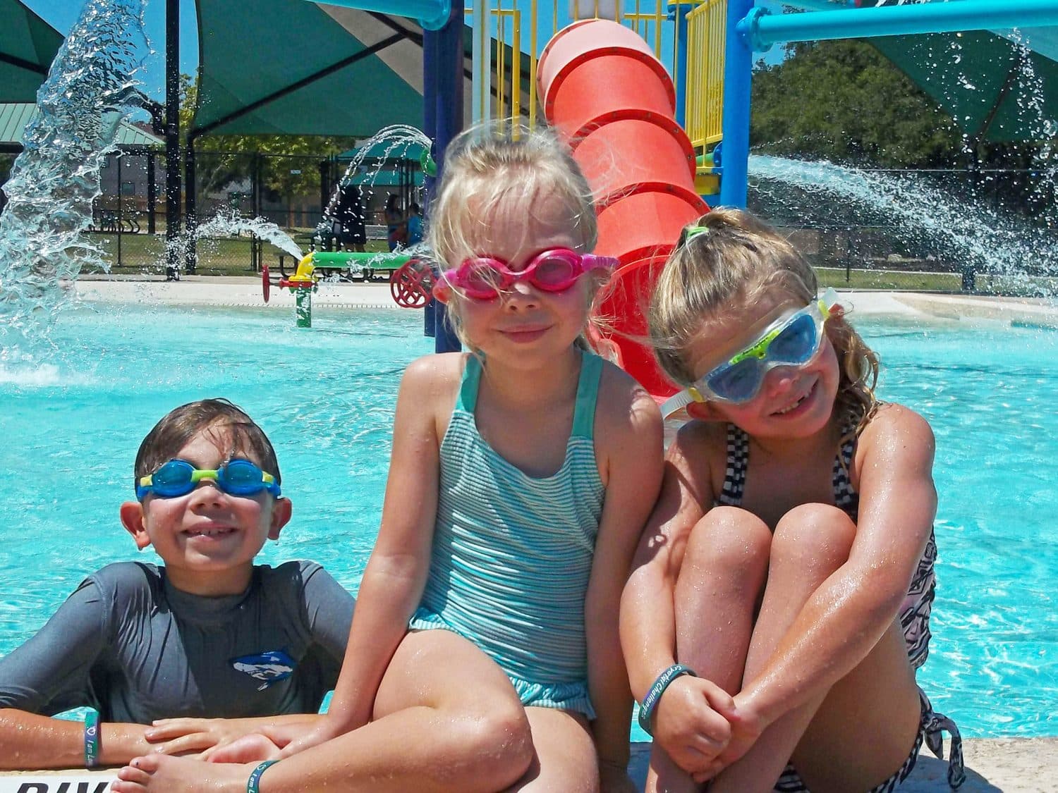 Swimming, photo 1 of 8